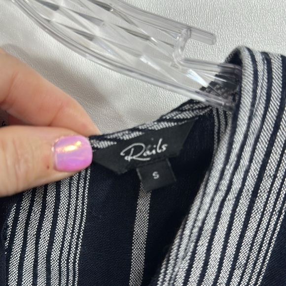 Rails Angela Mediterranean stripe jumpsuit Linen size small. - Picture 5 of 12